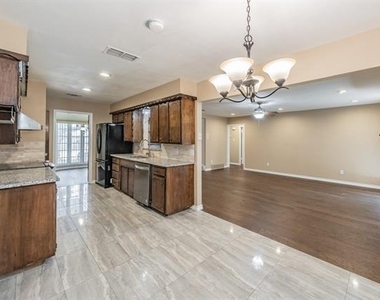 2863 Hitson Lane - Photo Thumbnail 24