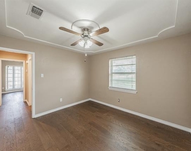 2863 Hitson Lane - Photo Thumbnail 35