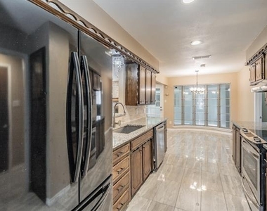2863 Hitson Lane - Photo Thumbnail 18