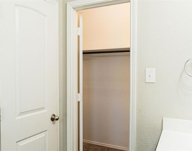 6325 Longhorn Herd Lane - Photo Thumbnail 22