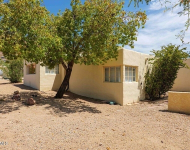5702 E Camelback Road - Photo Thumbnail 26