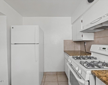 5702 E Camelback Road - Photo Thumbnail 12