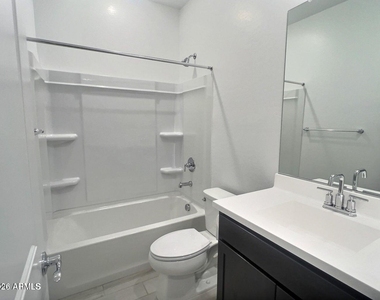 9345 E Solina Avenue - Photo Thumbnail 5