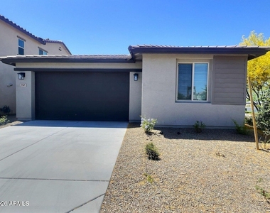 9345 E Solina Avenue - Photo Thumbnail 1