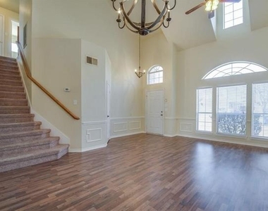 3324 Windchase Drive - Photo Thumbnail 3