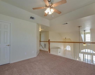 3324 Windchase Drive - Photo Thumbnail 16