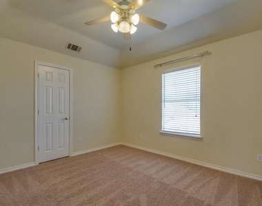 3324 Windchase Drive - Photo Thumbnail 19