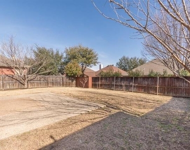3324 Windchase Drive - Photo Thumbnail 24