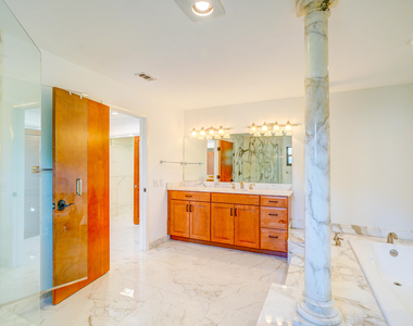 5730 Vista Linda Lane - Photo Thumbnail 22
