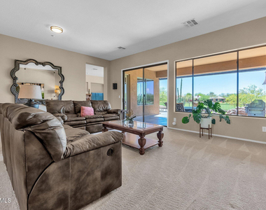 1715 W Ainsworth Drive - Photo Thumbnail 7