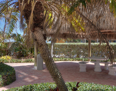 405 N Ocean Boulevard - Photo Thumbnail 40