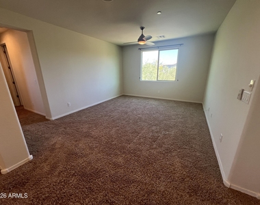 1630 W Blaylock Drive - Photo Thumbnail 31