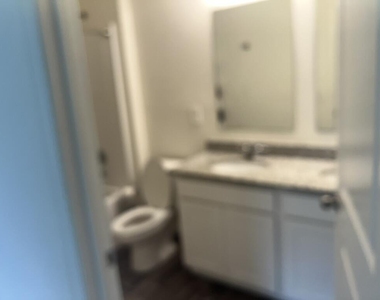 8207 Fort Walton Avenue - Photo Thumbnail 13