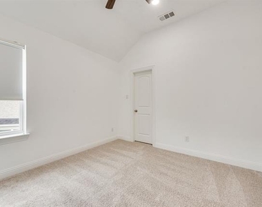 14113 Sugar Hill Drive - Photo Thumbnail 7