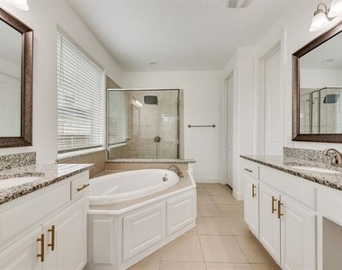 14113 Sugar Hill Drive - Photo Thumbnail 12