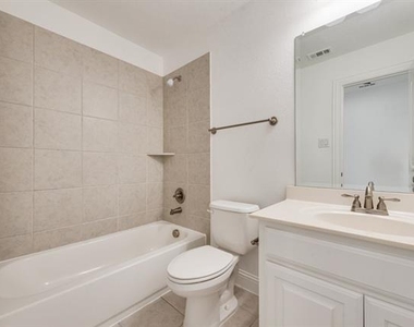 14113 Sugar Hill Drive - Photo Thumbnail 17