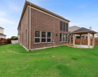 14113 Sugar Hill Drive - Photo Thumbnail 18