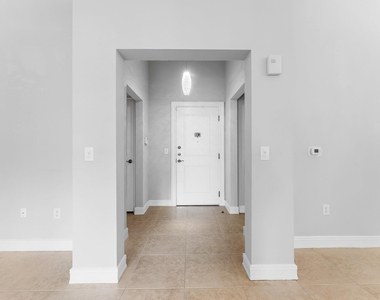 16102 Emerald Estates Drive - Photo Thumbnail 7