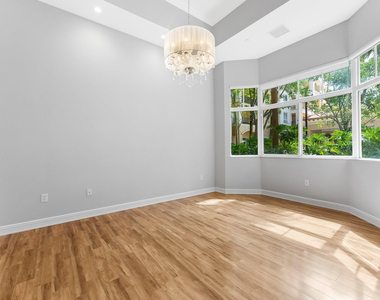 16102 Emerald Estates Drive - Photo Thumbnail 13