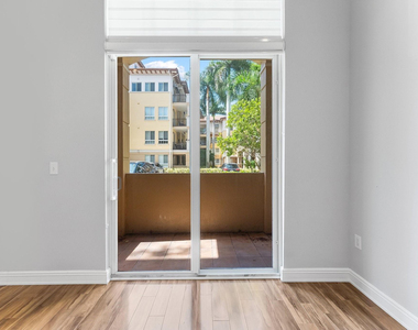 16102 Emerald Estates Drive - Photo Thumbnail 21