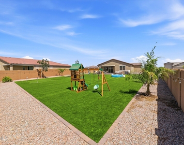 1467 E Torino Court - Photo Thumbnail 20
