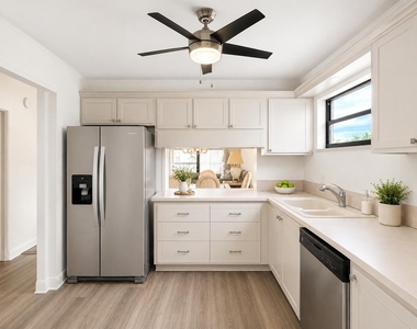 4800 Bayview - Photo Thumbnail 1