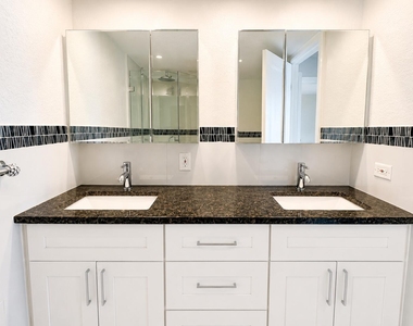 4800 Bayview - Photo Thumbnail 13