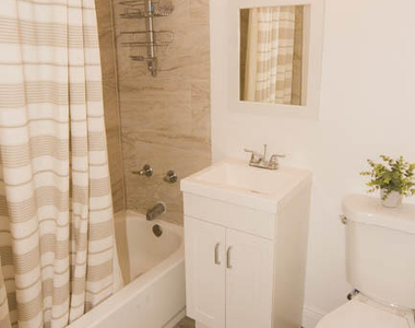 149 West Court - Photo Thumbnail 2
