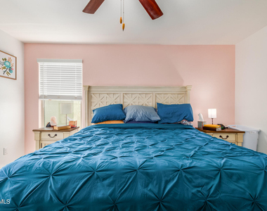 8216 W Albeniz Place - Photo Thumbnail 12