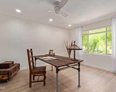 1347 W Lobo Avenue - Photo Thumbnail 17