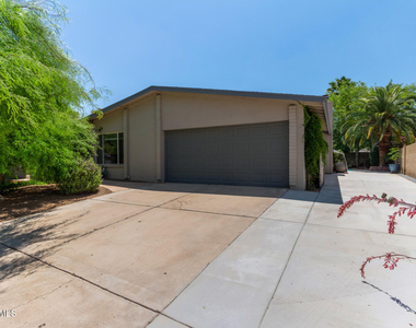 1347 W Lobo Avenue - Photo Thumbnail 2