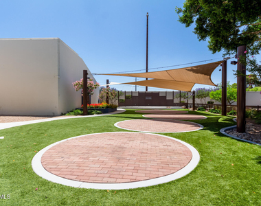 1347 W Lobo Avenue - Photo Thumbnail 31