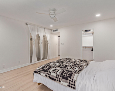 1347 W Lobo Avenue - Photo Thumbnail 14