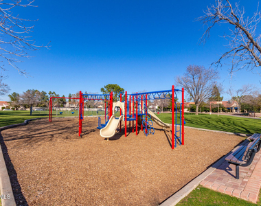 1347 W Lobo Avenue - Photo Thumbnail 48