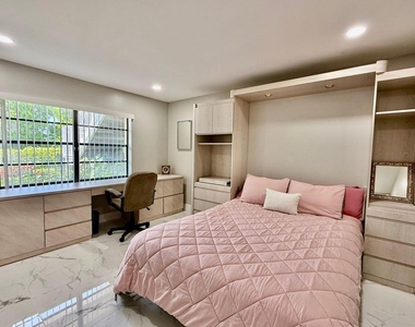 20 Westgate Lane - Photo Thumbnail 8