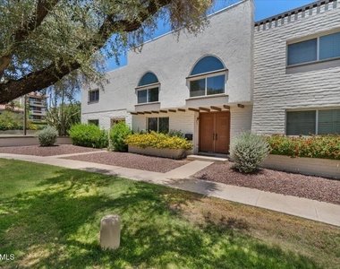 4233 N Miller Road - Photo Thumbnail 37