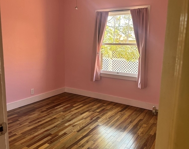 1426 E Sheridan Street - Photo Thumbnail 10