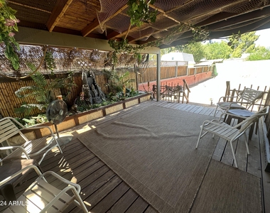 1426 E Sheridan Street - Photo Thumbnail 7
