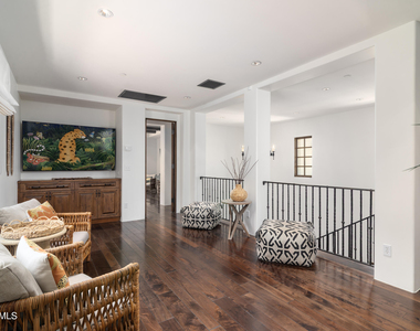 4949 E Lincoln Drive - Photo Thumbnail 19