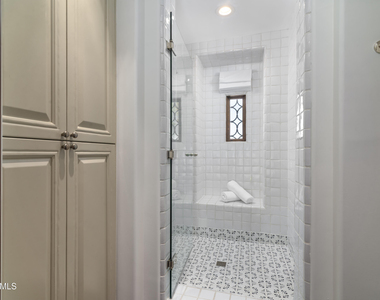 4949 E Lincoln Drive - Photo Thumbnail 24