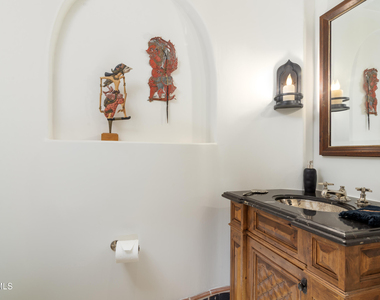 4949 E Lincoln Drive - Photo Thumbnail 18