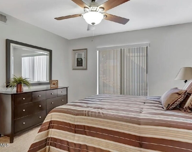 6745 E Superstition Springs Boulevard - Photo Thumbnail 3