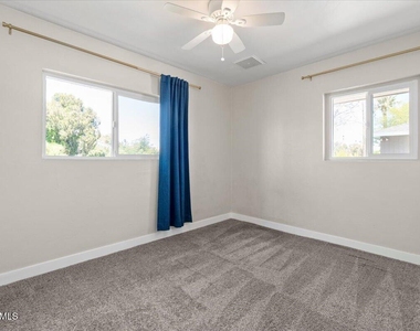 4517 N 10th Avenue - Photo Thumbnail 16