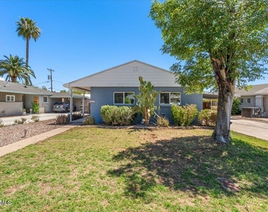 4517 N 10th Avenue - Photo Thumbnail 27