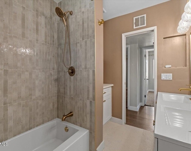 4517 N 10th Avenue - Photo Thumbnail 20