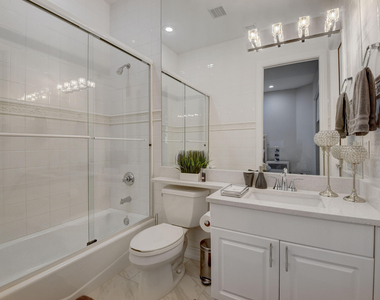 921 Osceola Drive - Photo Thumbnail 15