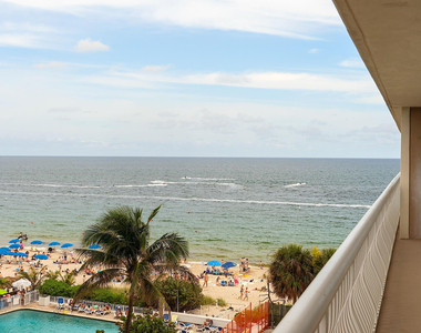 4020 Galt Ocean Drive - Photo Thumbnail 21