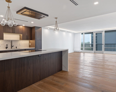 4020 Galt Ocean Drive - Photo Thumbnail 10
