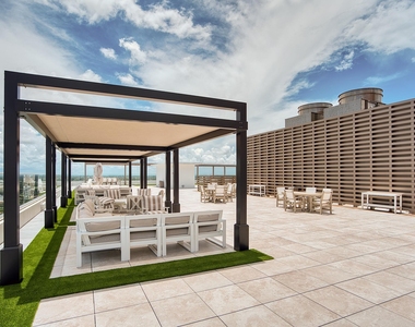 4020 Galt Ocean Drive - Photo Thumbnail 58