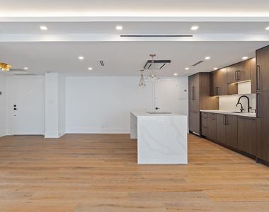 4020 Galt Ocean Drive - Photo Thumbnail 27
